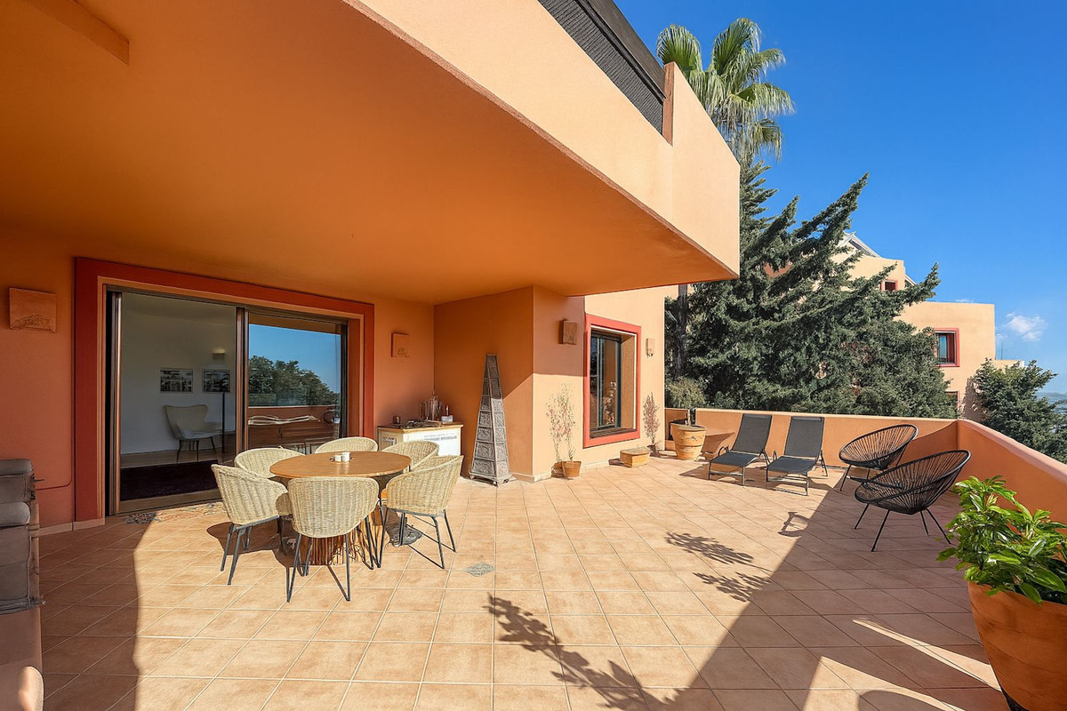 Se vende Apartamento Planta Media de 3 dormitorios en Costa Del Sol, Málaga, España
