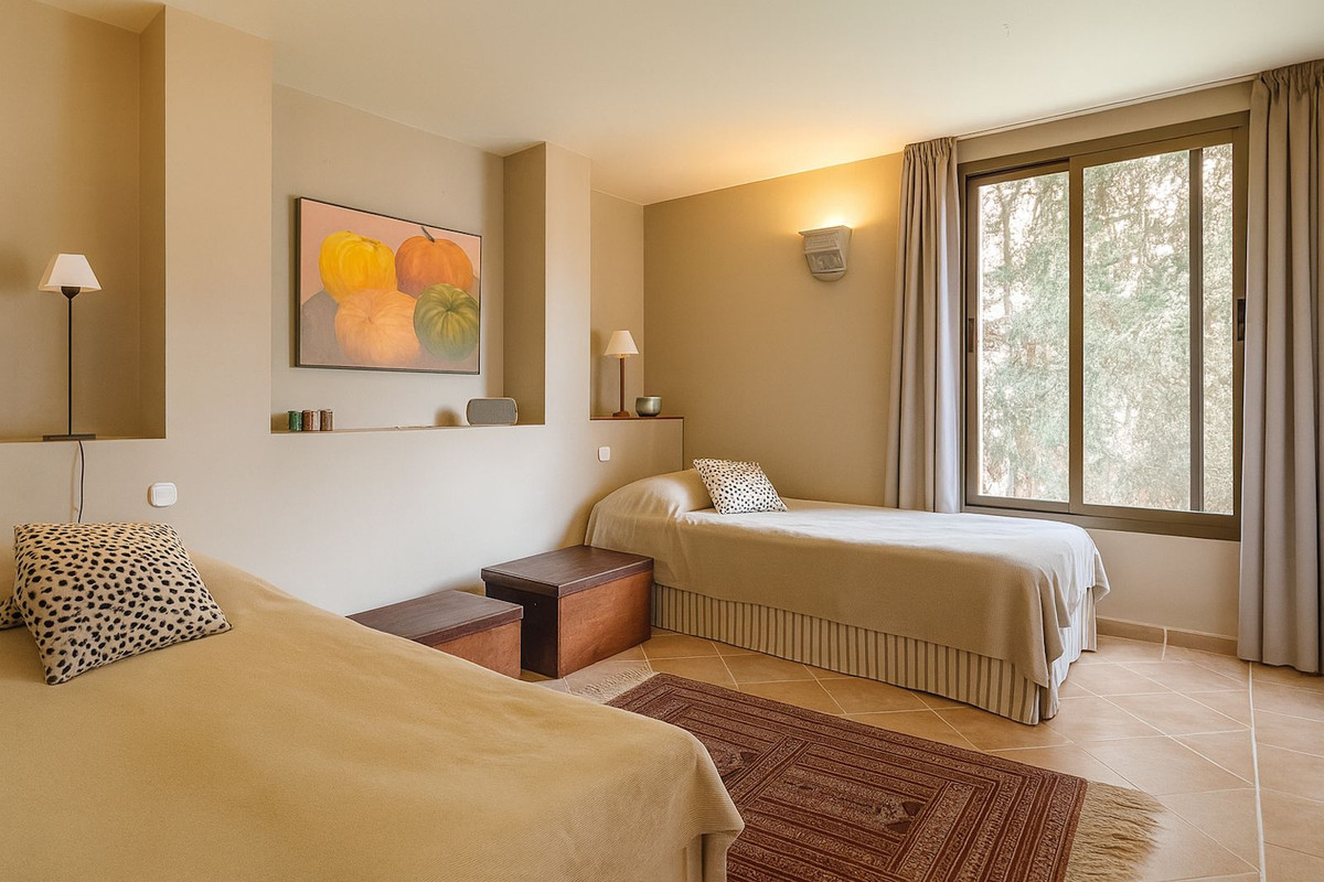 Se vende Apartamento Planta Media de 3 dormitorios en Costa Del Sol, Málaga, España