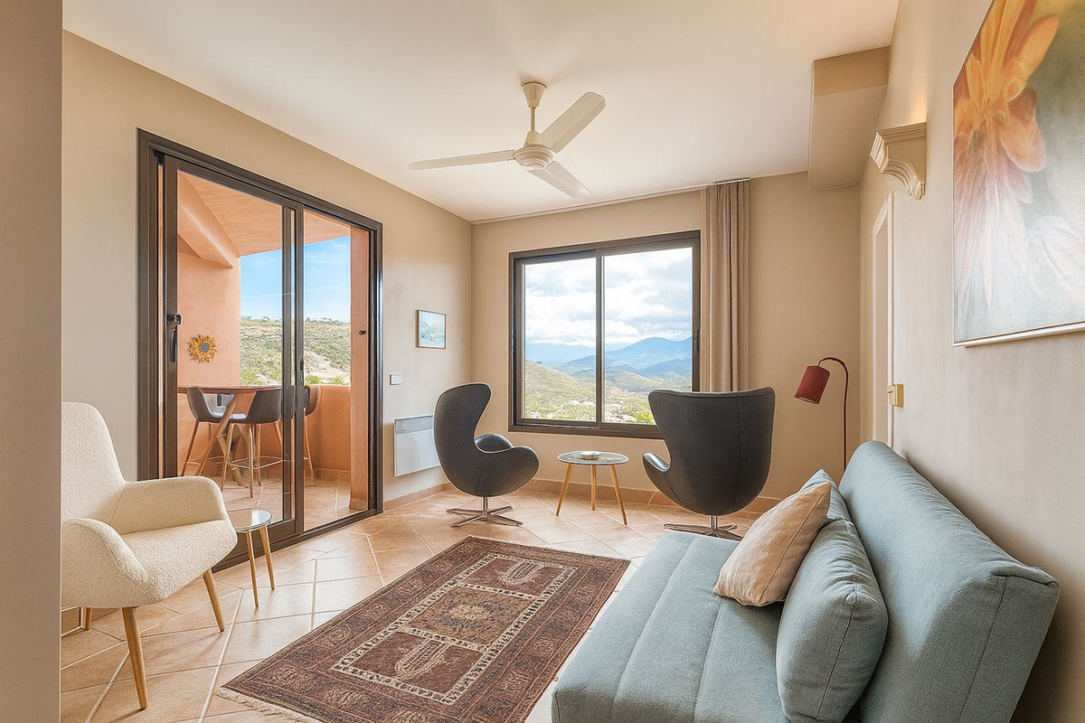 Se vende Apartamento Planta Media de 3 dormitorios en Costa Del Sol, Málaga, España
