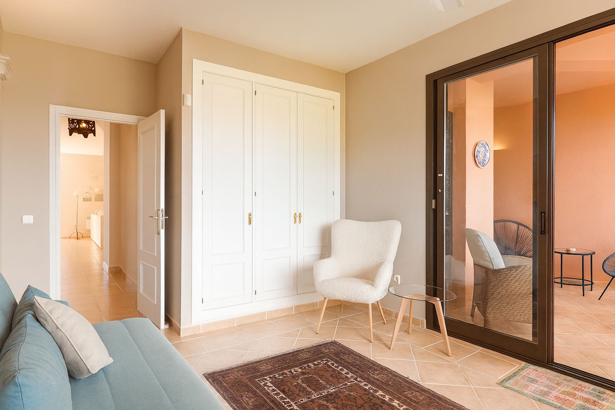 Se vende Apartamento Planta Media de 3 dormitorios en Costa Del Sol, Málaga, España