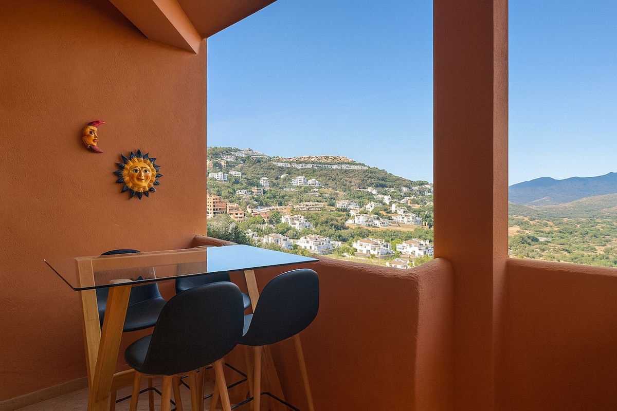 Se vende Apartamento Planta Media de 3 dormitorios en Costa Del Sol, Málaga, España