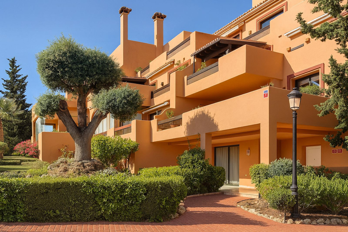 Se vende Apartamento Planta Media de 3 dormitorios en Costa Del Sol, Málaga, España