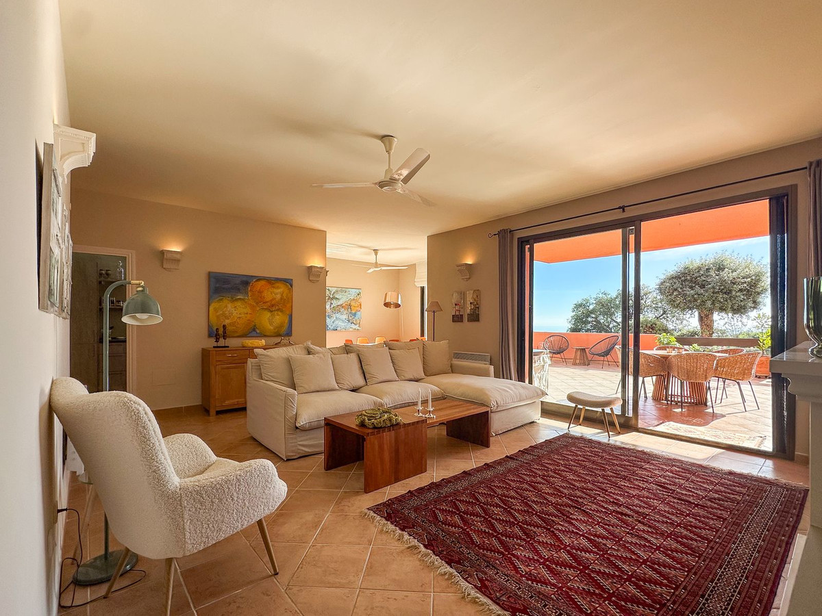 Se vende Apartamento Planta Media de 3 dormitorios en Costa Del Sol, Málaga, España