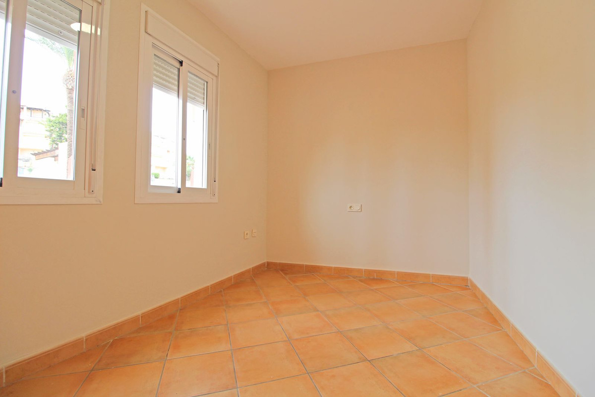 Se vende Adosada de 4 dormitorios en Costa Del Sol, Málaga, España