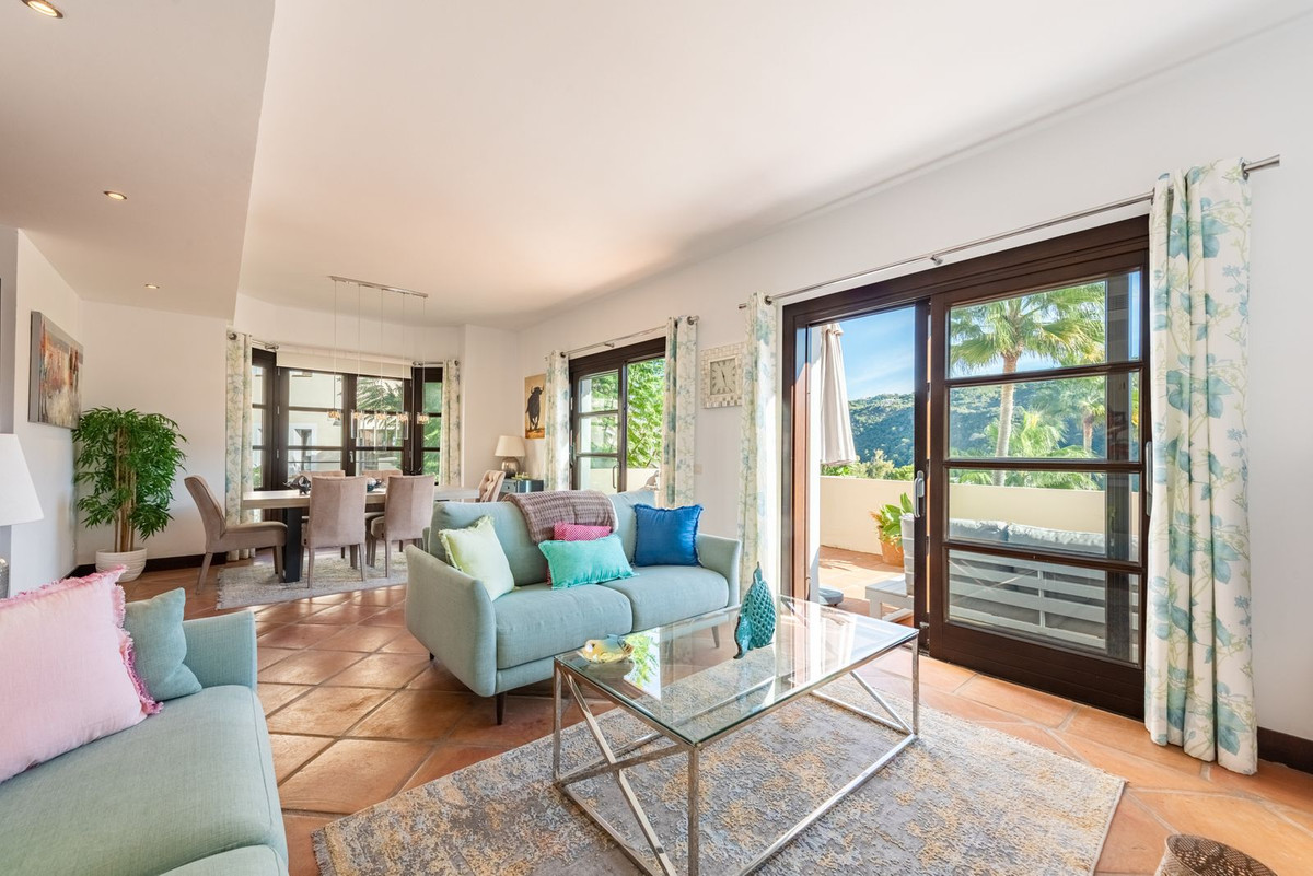 Se vende Pareada de 4 dormitorios en Costa Del Sol, Málaga, España
