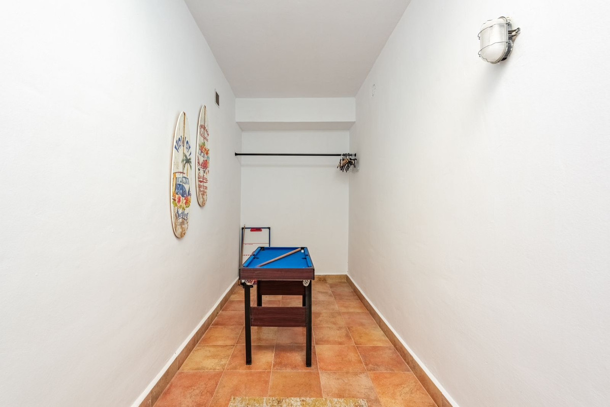 Se vende Pareada de 4 dormitorios en Costa Del Sol, Málaga, España