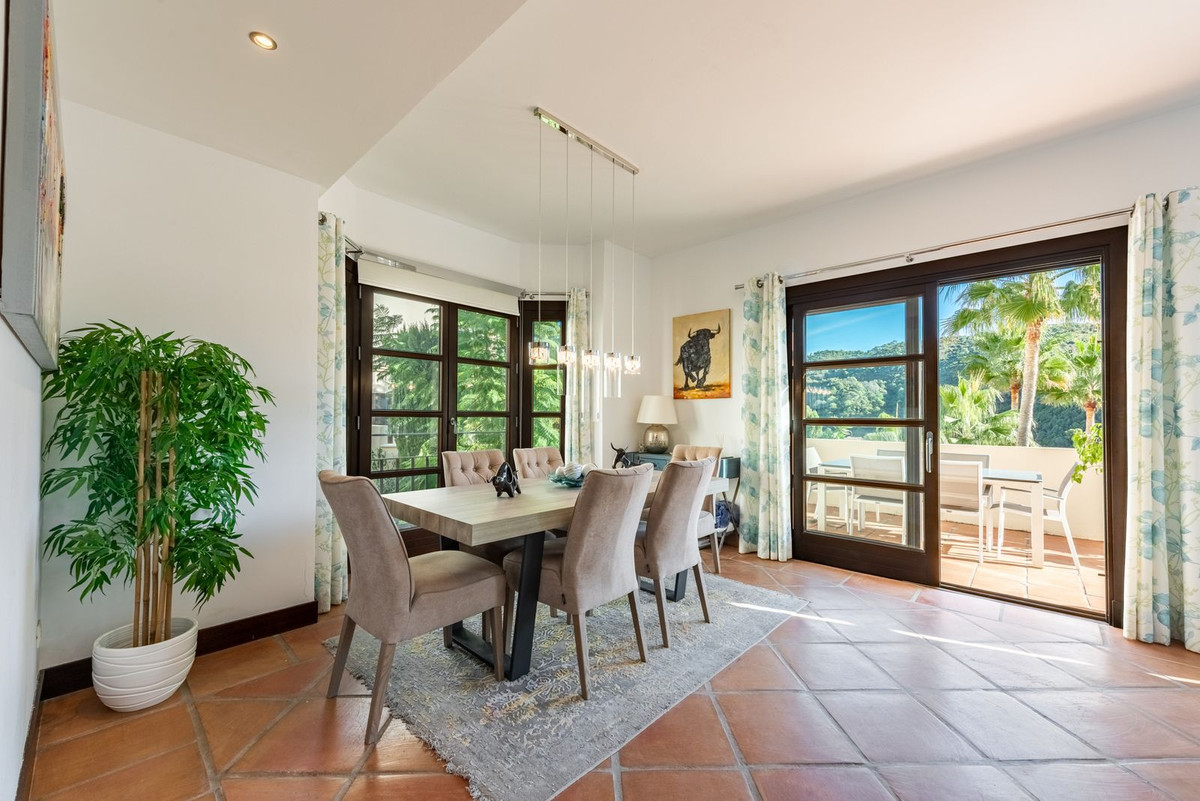 Se vende Pareada de 4 dormitorios en Costa Del Sol, Málaga, España