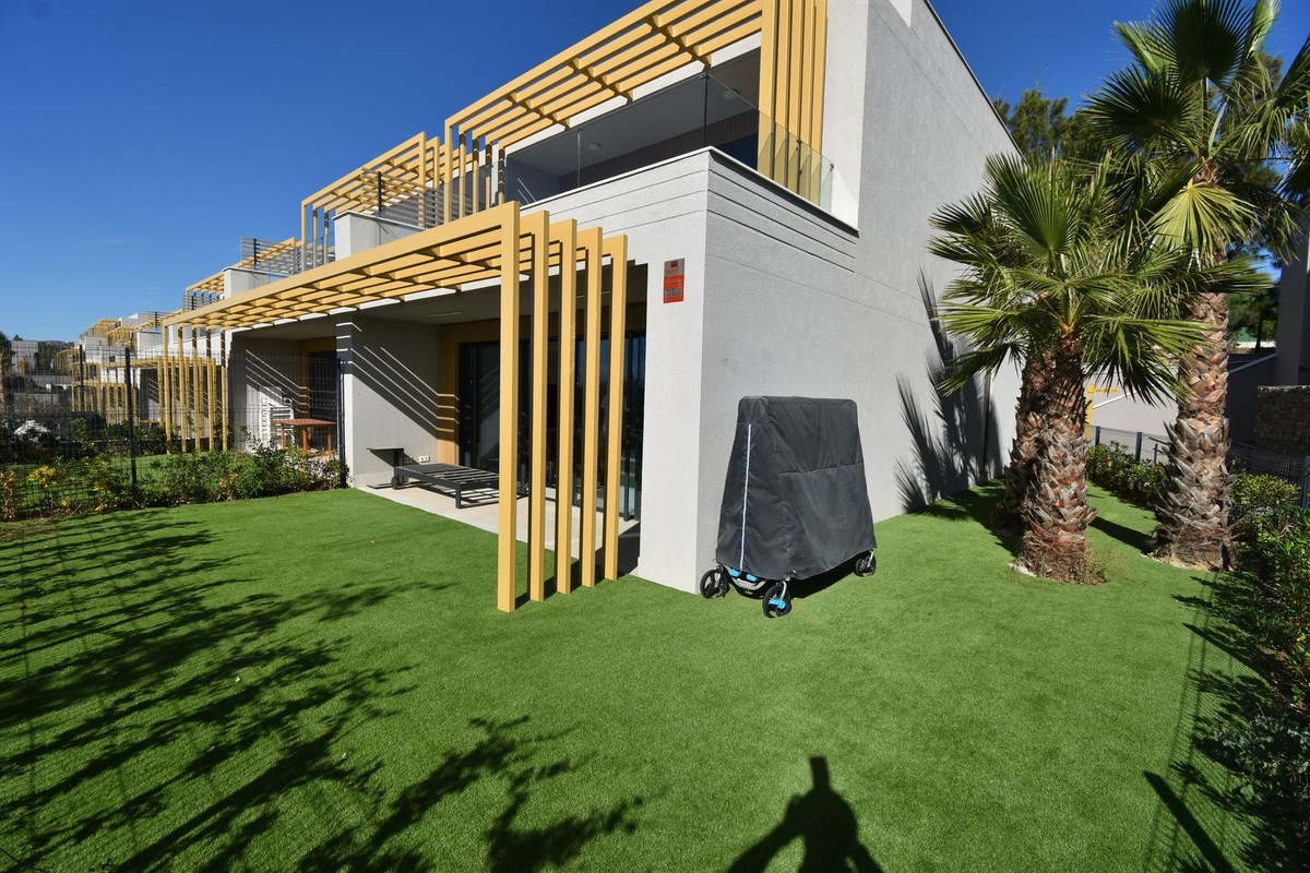 Se vende Adosada de 4 dormitorios en Costa Del Sol, Málaga, España