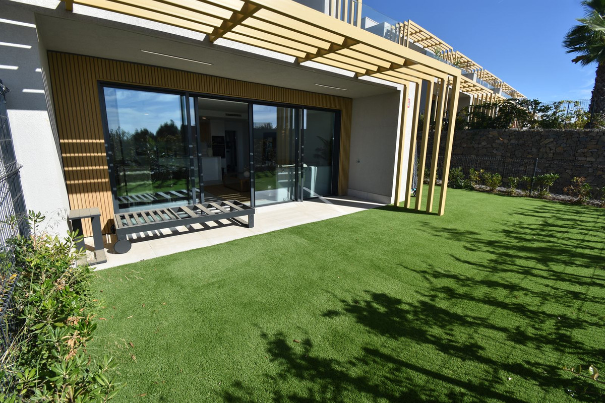 Se vende Adosada de 4 dormitorios en Costa Del Sol, Málaga, España