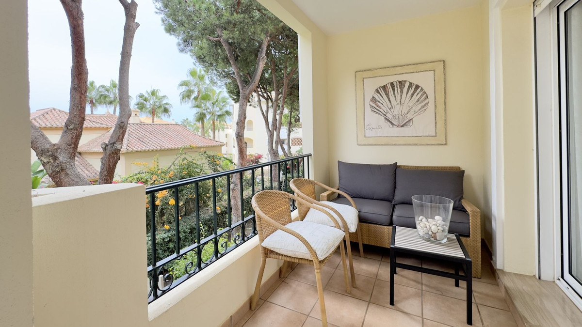 2 Bed Apartment for sale in Elviria Costa Del Sol, Málaga, Spain
