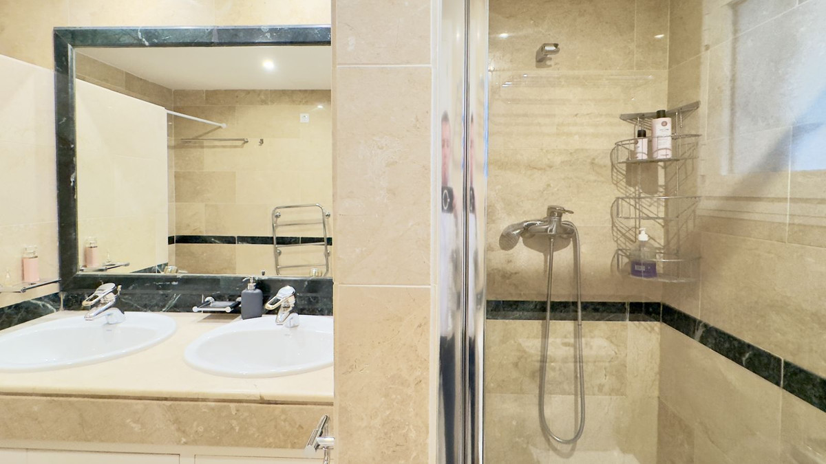 2 Bed Apartment for sale in Elviria Costa Del Sol, Málaga, Spain