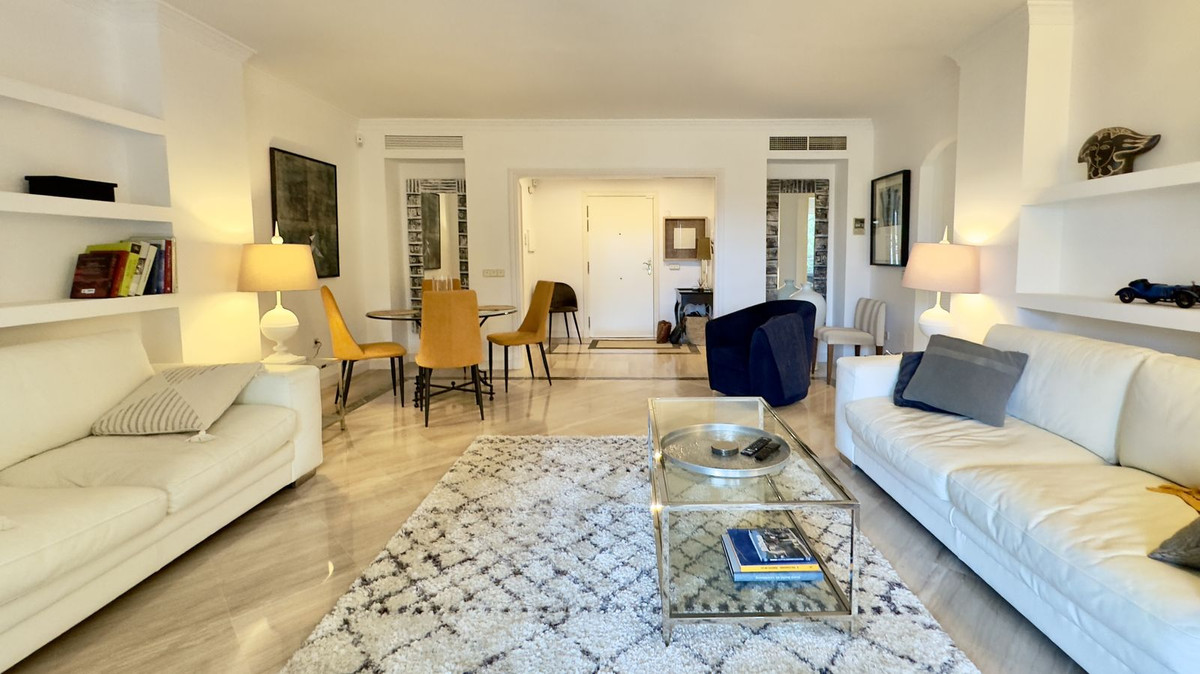 2 Bed Apartment for sale in Elviria Costa Del Sol, Málaga, Spain