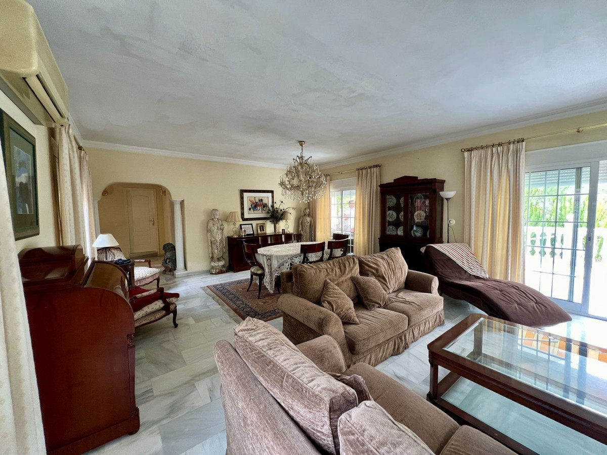 8 Bed Townhouse for sale in Mijas Golf Costa Del Sol, Málaga, Spain
