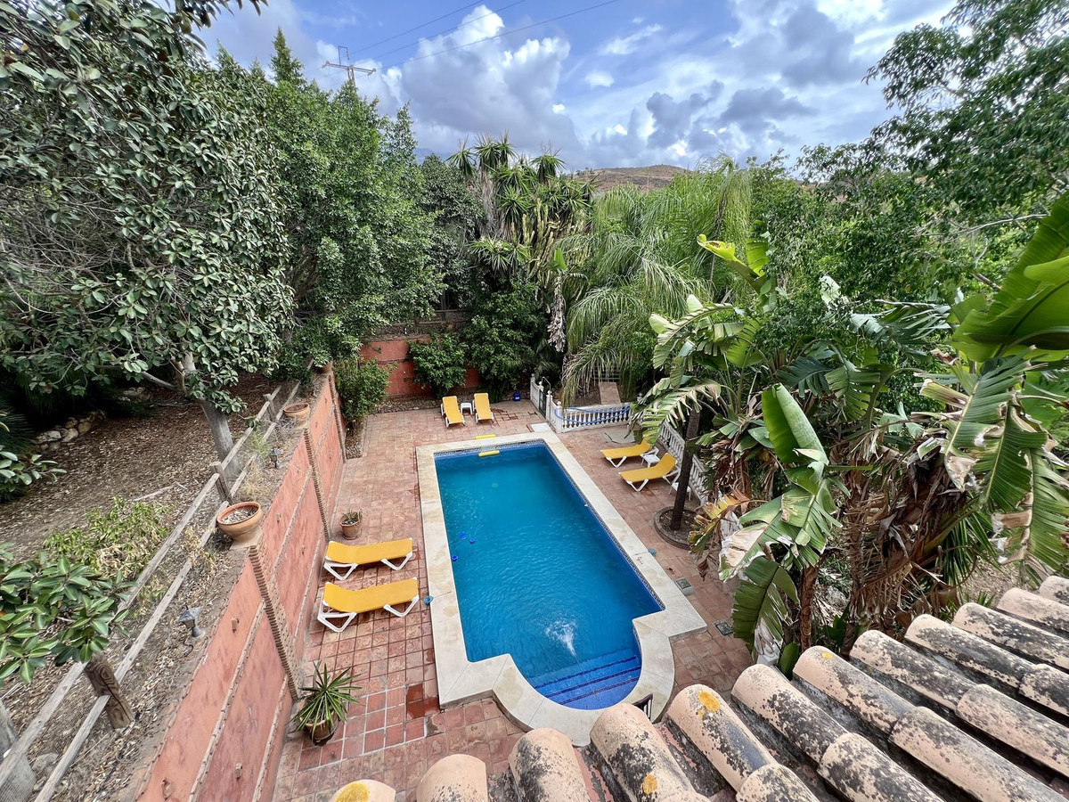 8 Bed Townhouse for sale in Mijas Golf Costa Del Sol, Málaga, Spain