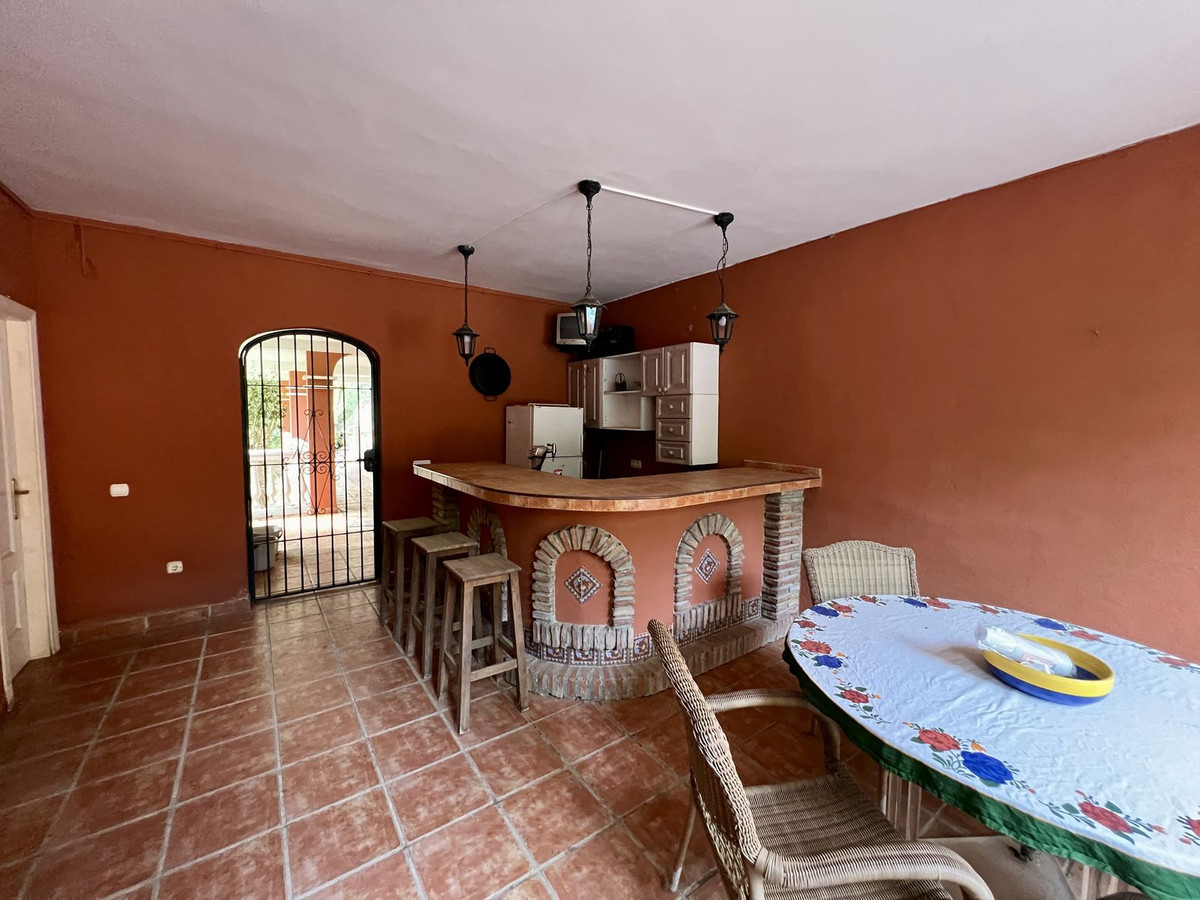 8 Bed Townhouse for sale in Mijas Golf Costa Del Sol, Málaga, Spain