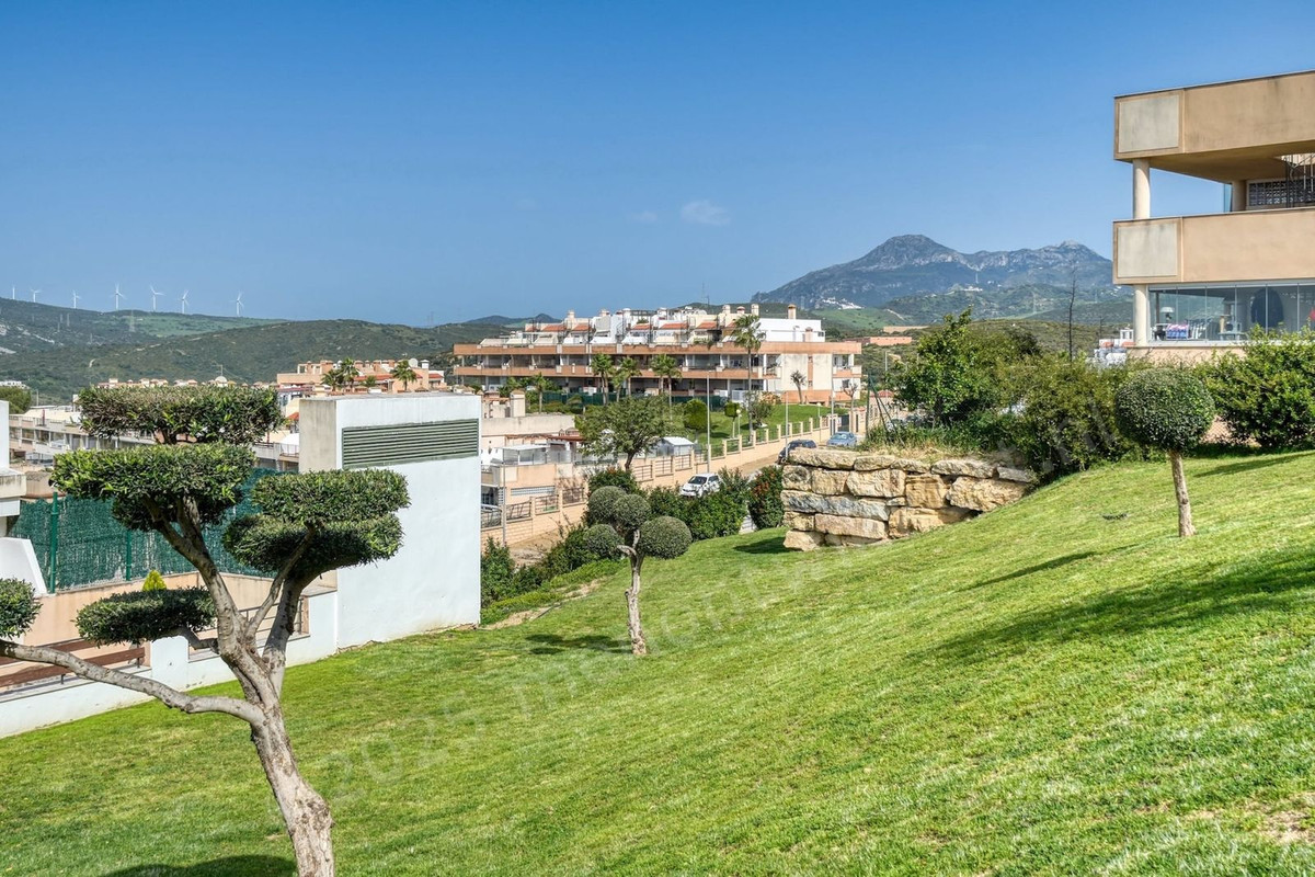 Se vende Apartamento Planta Baja de 2 dormitorios en Costa Del Sol, Málaga, España