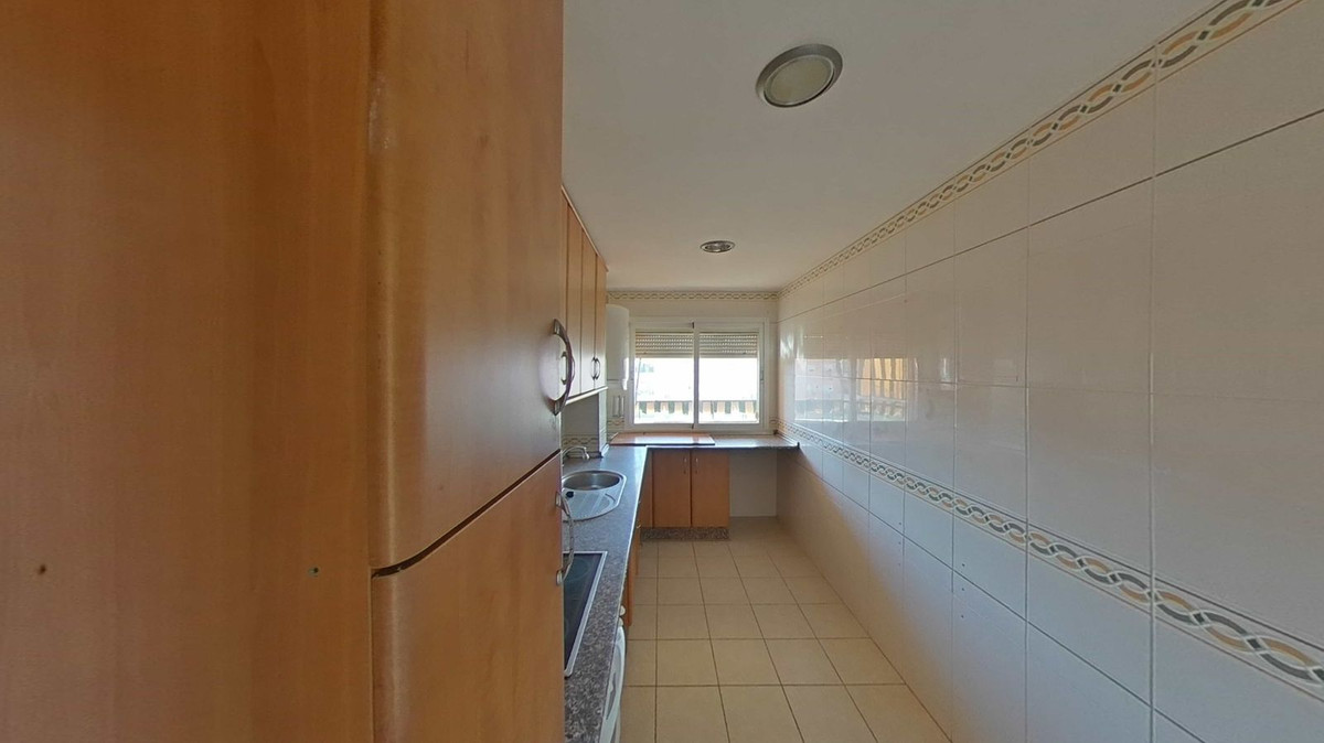 Se vende Apartamento Planta Media de 2 dormitorios en Costa Del Sol, Málaga, España