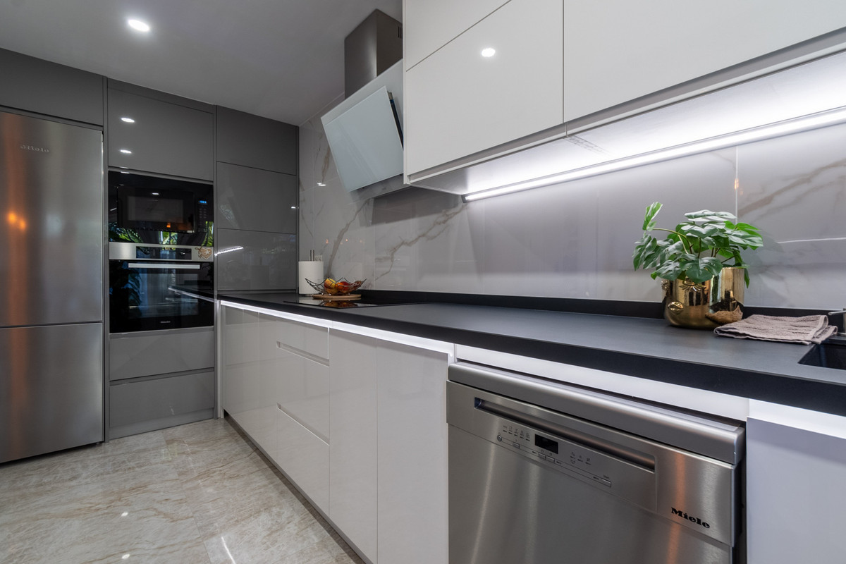 4 Bed Townhouse for sale in Mijas Costa Costa Del Sol, Málaga, Spain