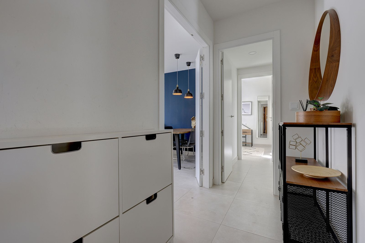 Se vende Apartamento Planta Media de 3 dormitorios en Costa Del Sol, Málaga, España