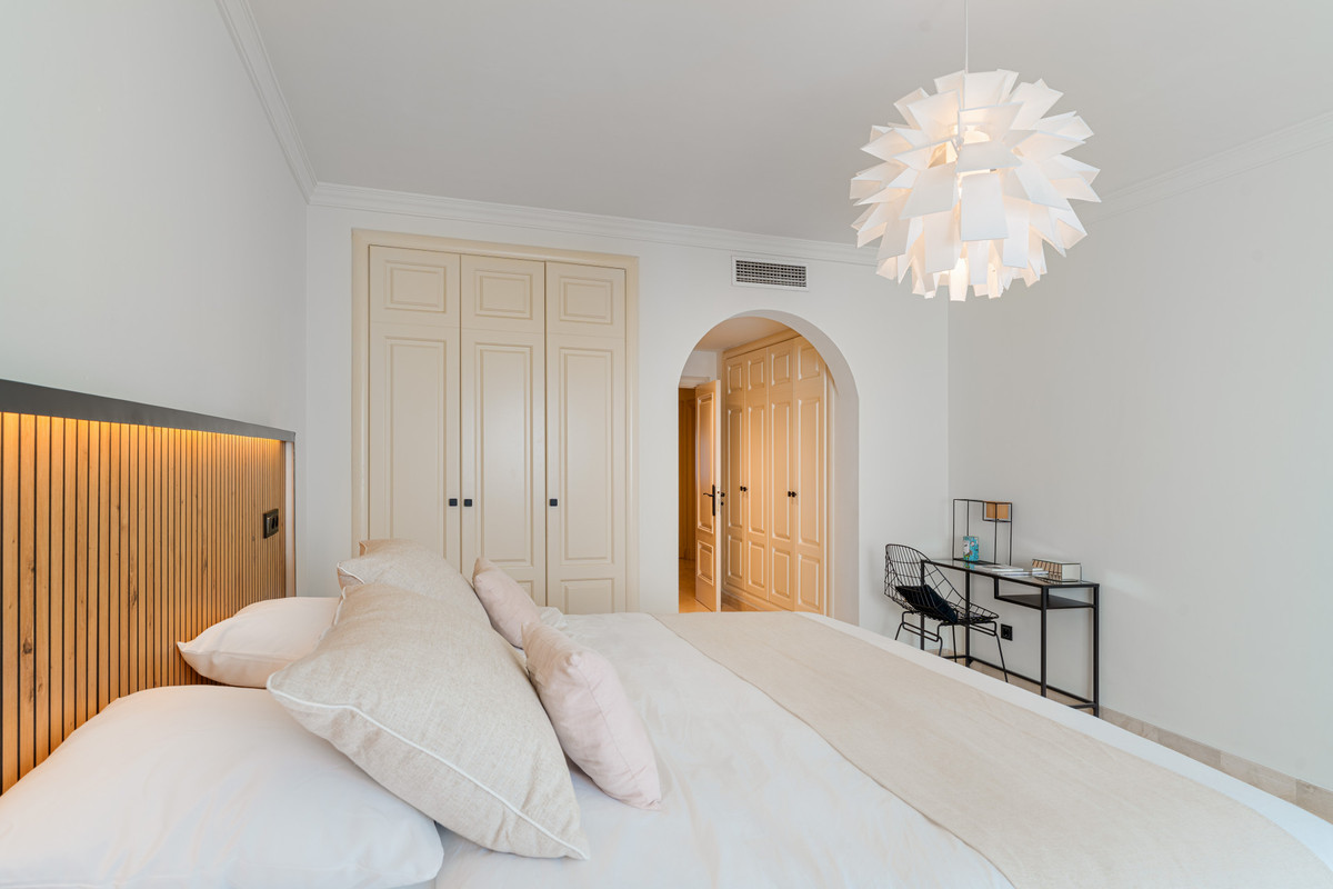 Se vende Apartamento Planta Media de 3 dormitorios en Costa Del Sol, Málaga, España