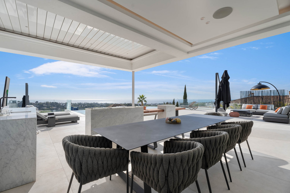 Se vende Villa - Chalet de 6 dormitorios en Costa Del Sol, Málaga, España
