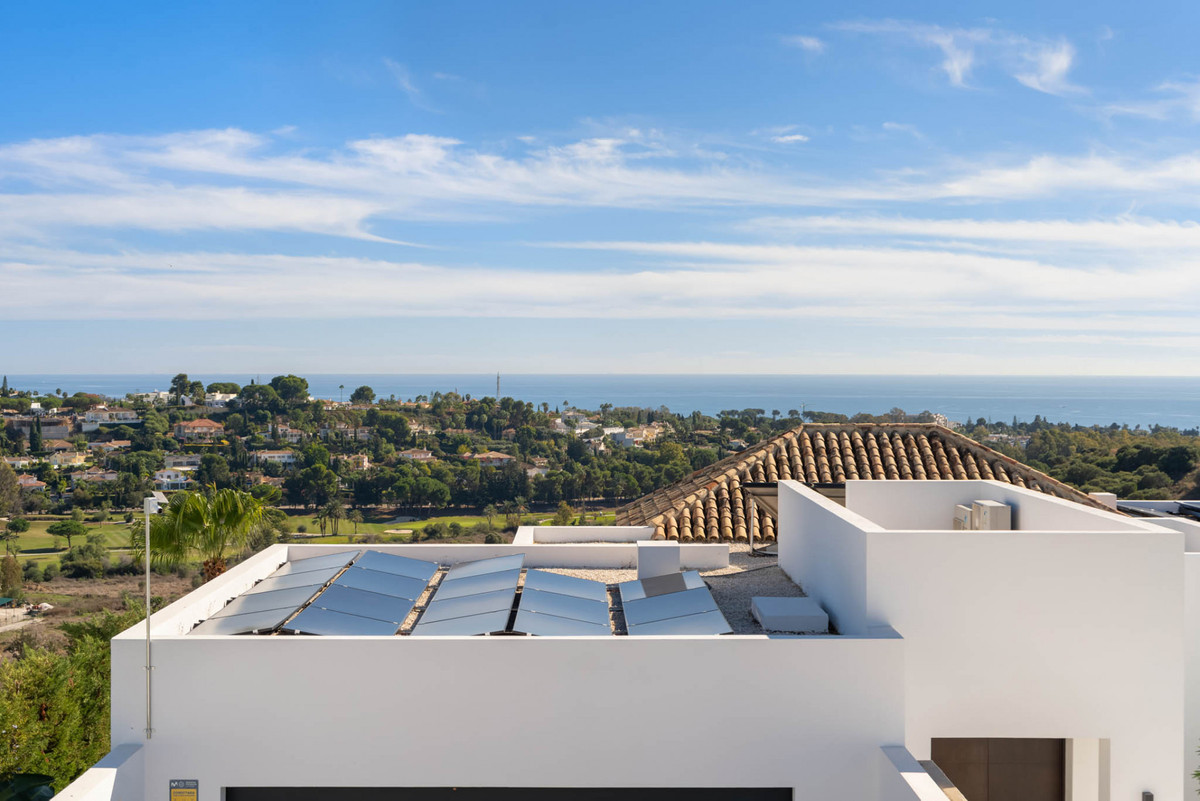 Se vende Villa - Chalet de 6 dormitorios en Costa Del Sol, Málaga, España