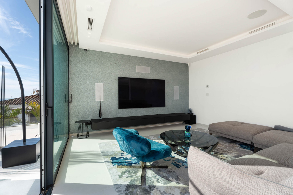 Se vende Villa - Chalet de 6 dormitorios en Costa Del Sol, Málaga, España
