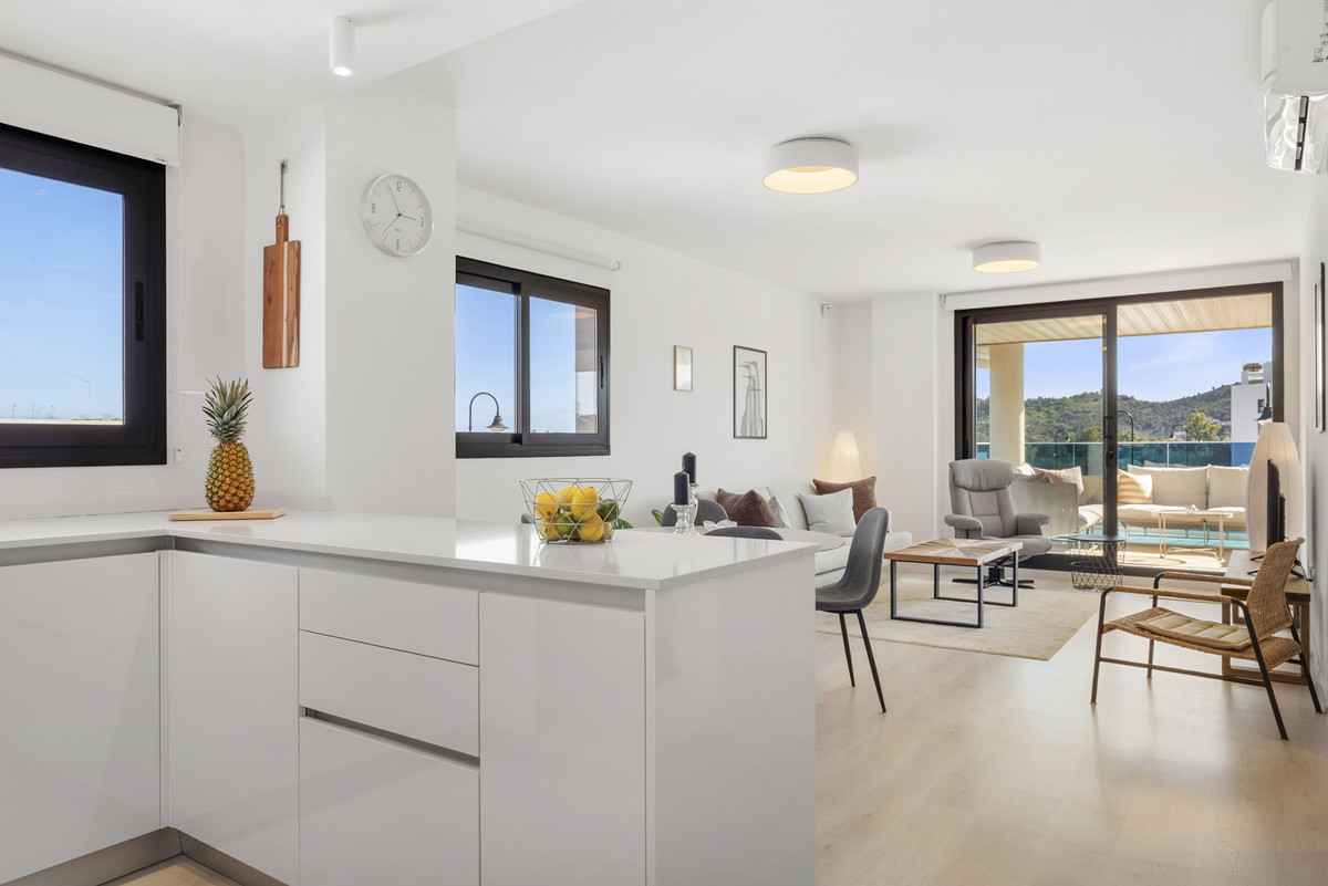 Se vende Apartamento Planta Media de 2 dormitorios en Costa Del Sol, Málaga, España
