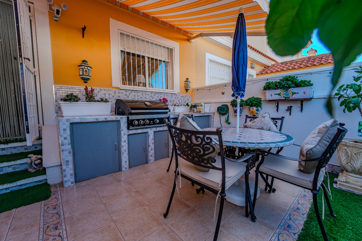 3 Bed Townhouse for sale in Ciudad Quesada Costa Blanca, Alicante, Spain