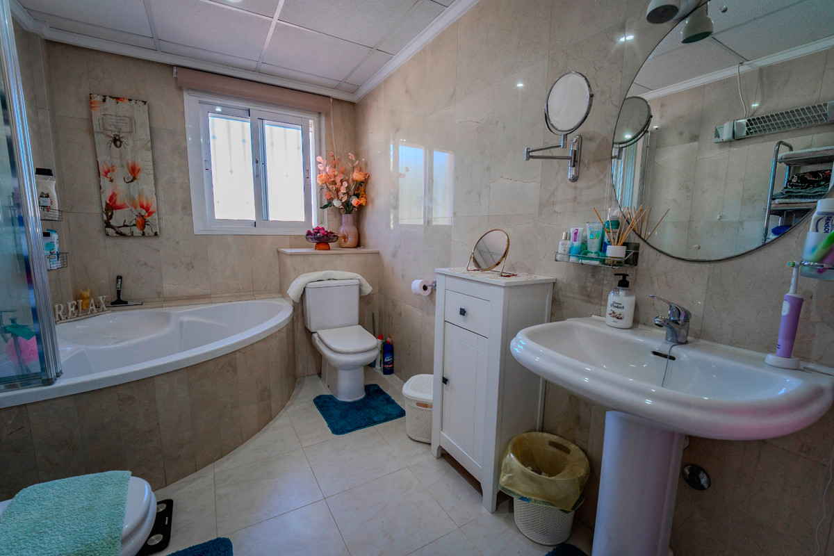 3 Bed Townhouse for sale in Ciudad Quesada Costa Blanca, Alicante, Spain