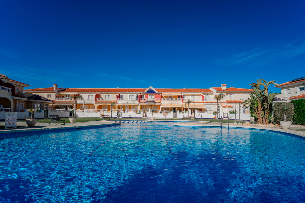 3 Bed Townhouse for sale in Ciudad Quesada Costa Blanca, Alicante, Spain