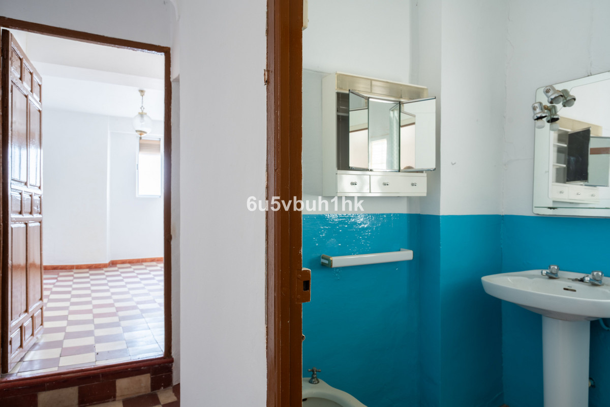 Se vende Adosada de 5 dormitorios en Costa Del Sol, Málaga, España