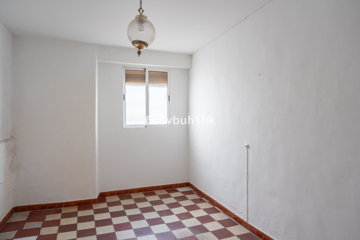 Se vende Adosada de 5 dormitorios en Costa Del Sol, Málaga, España