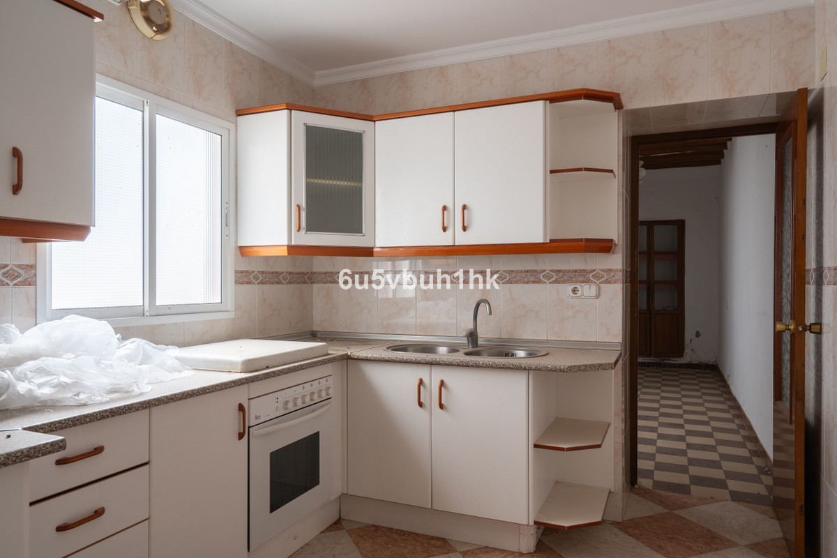 Se vende Adosada de 5 dormitorios en Costa Del Sol, Málaga, España