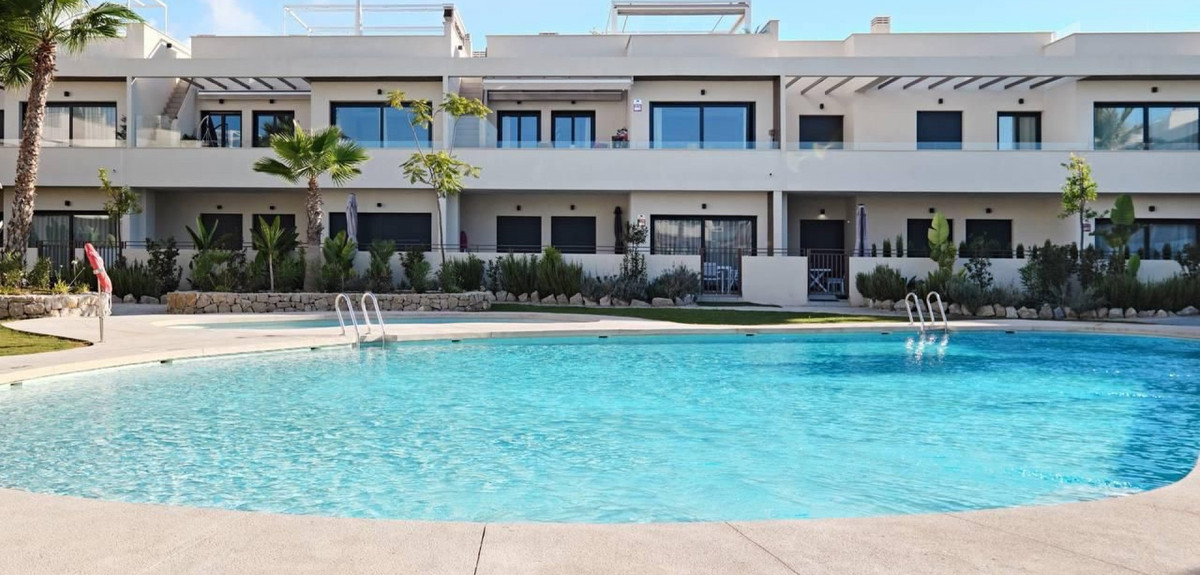 2 Bed Apartment for sale in La Veleta Costa Blanca, Alicante, Spain