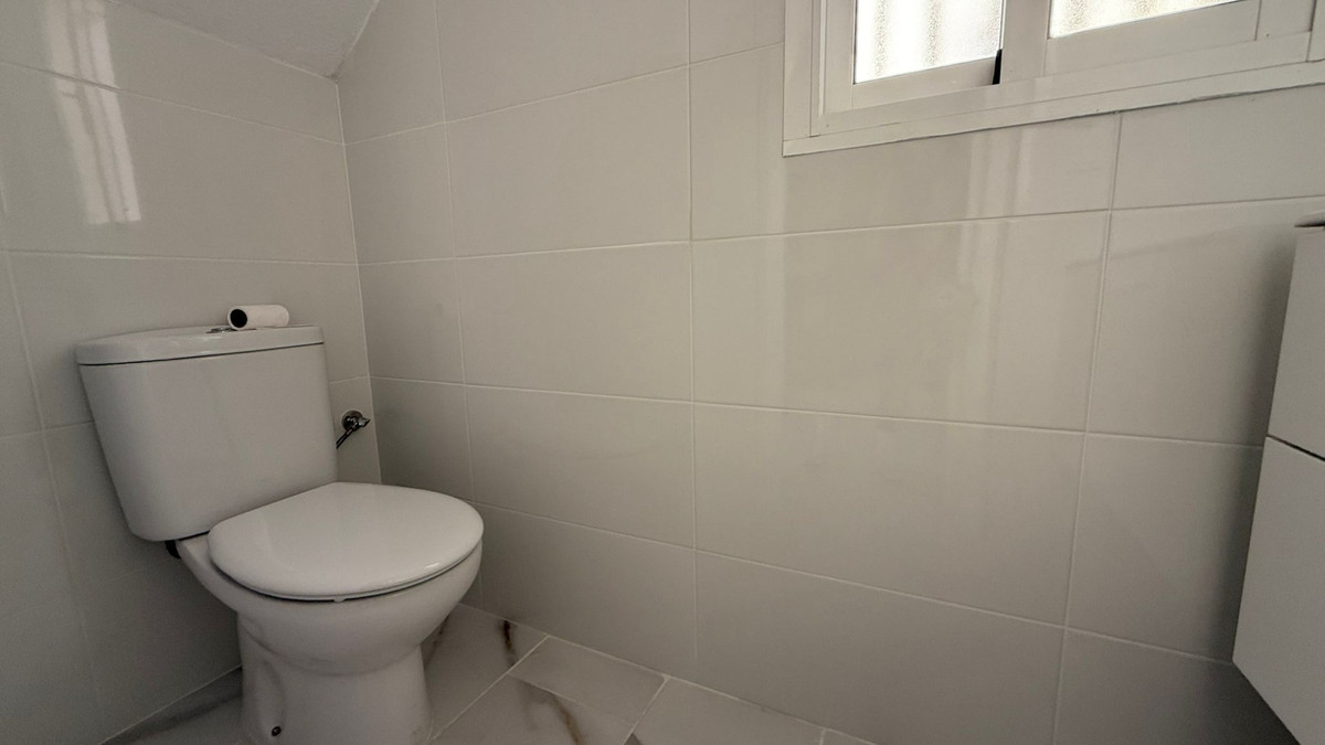 2 Bed Townhouse for sale in Blue Lagoon Costa Blanca, Alicante, Spain