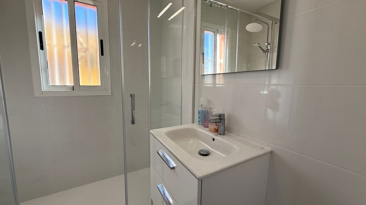 2 Bed Townhouse for sale in Blue Lagoon Costa Blanca, Alicante, Spain