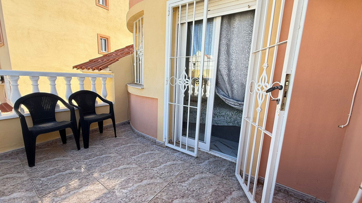 2 Bed Townhouse for sale in Blue Lagoon Costa Blanca, Alicante, Spain