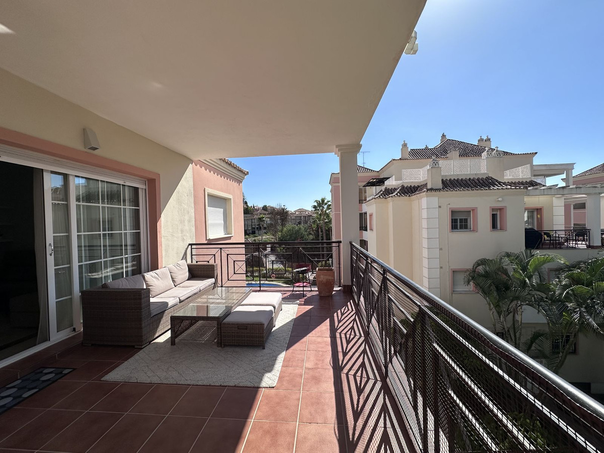 Se vende Apartamento Planta Media de 2 dormitorios en Costa Del Sol, Málaga, España