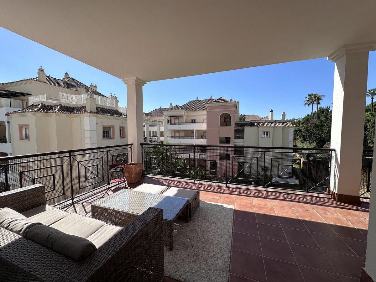 Se vende Apartamento Planta Media de 2 dormitorios en Costa Del Sol, Málaga, España