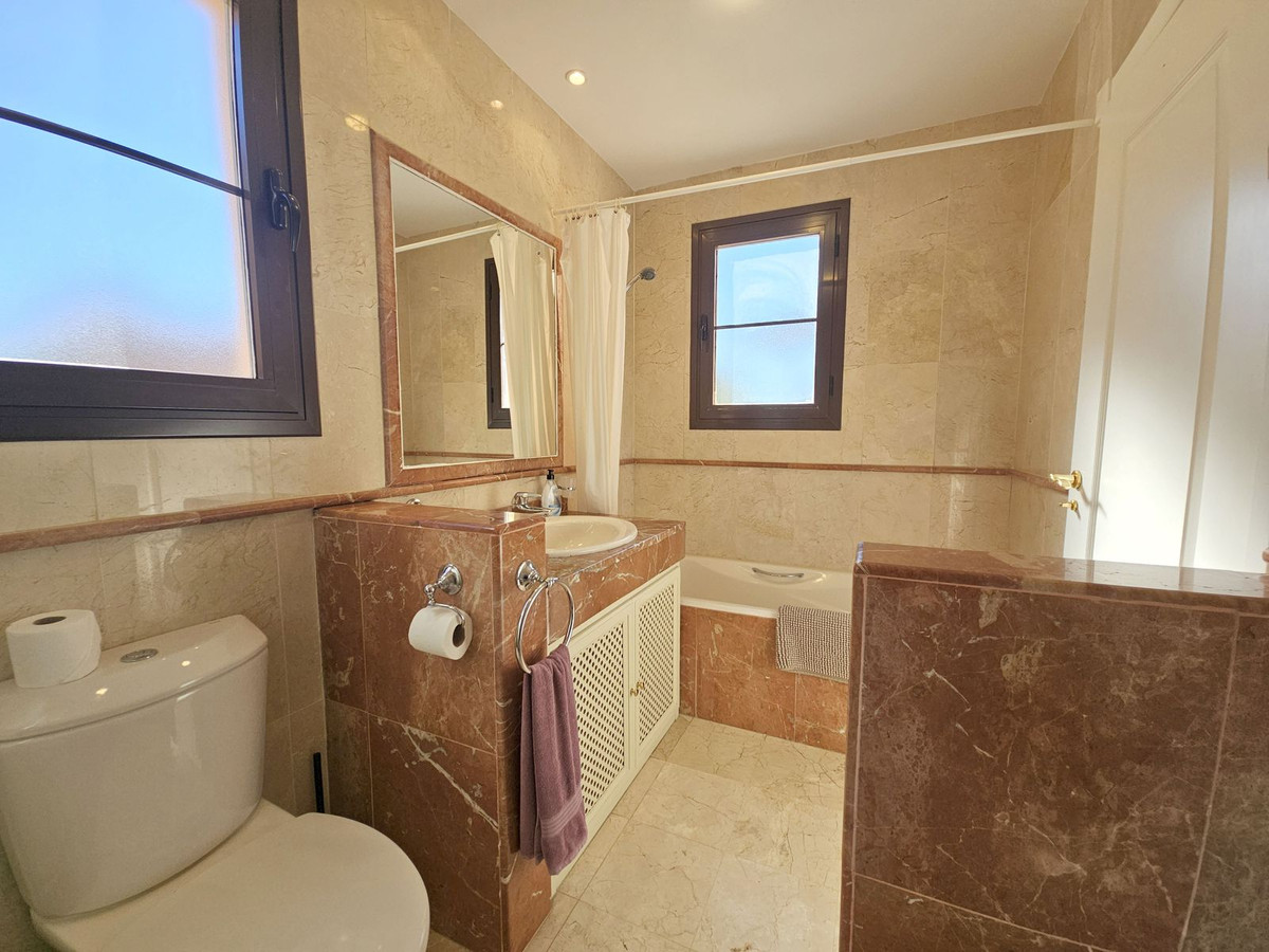 3 Bed Apartment for sale in Hacienda Del Sol Costa Del Sol, Málaga, Spain