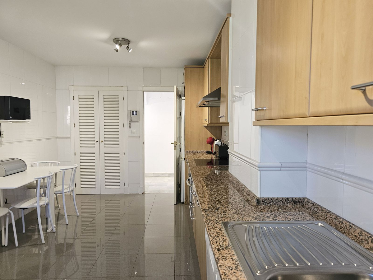 3 Bed Apartment for sale in Hacienda Del Sol Costa Del Sol, Málaga, Spain