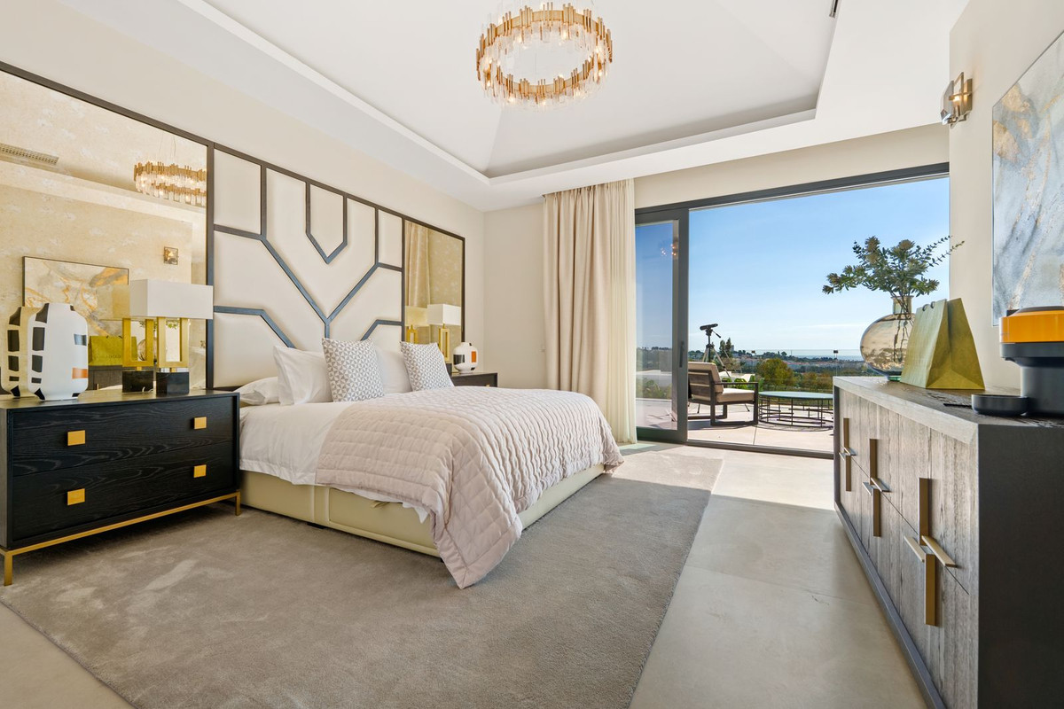 Se vende Villa - Chalet de 6 dormitorios en Costa Del Sol, Málaga, España