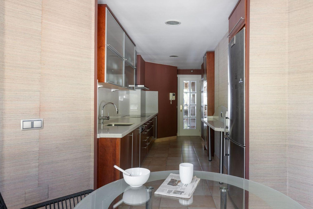 2 Bed Apartment for sale in Marbella Costa Del Sol, Málaga, Spain