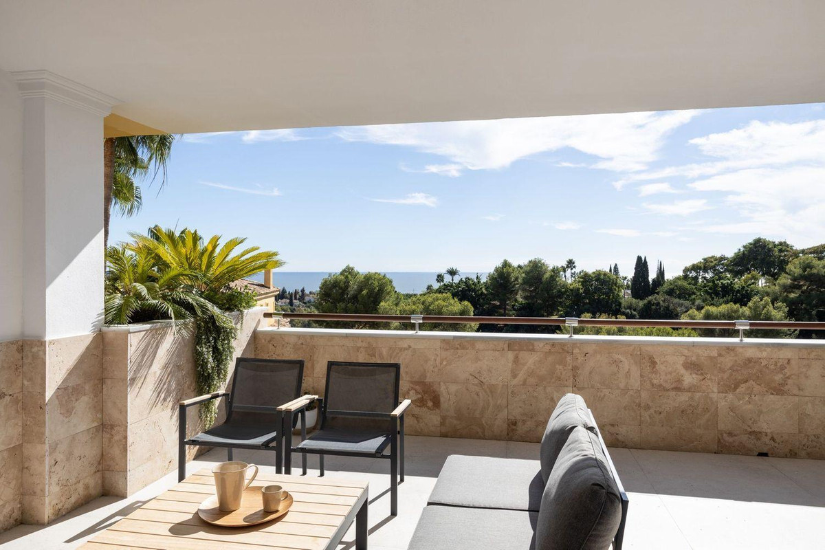 2 Bed Apartment for sale in Marbella Costa Del Sol, Málaga, Spain