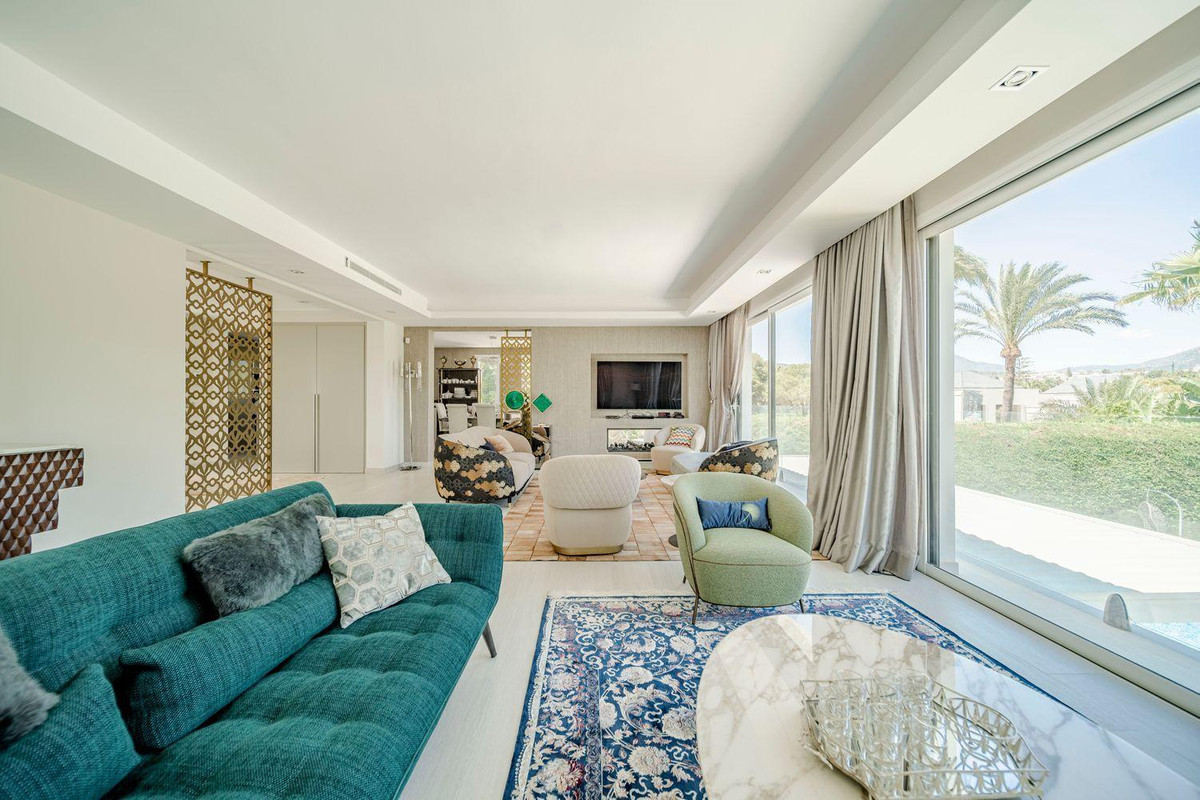 Se vende Villa - Chalet de 7 dormitorios en Costa Del Sol, Málaga, España