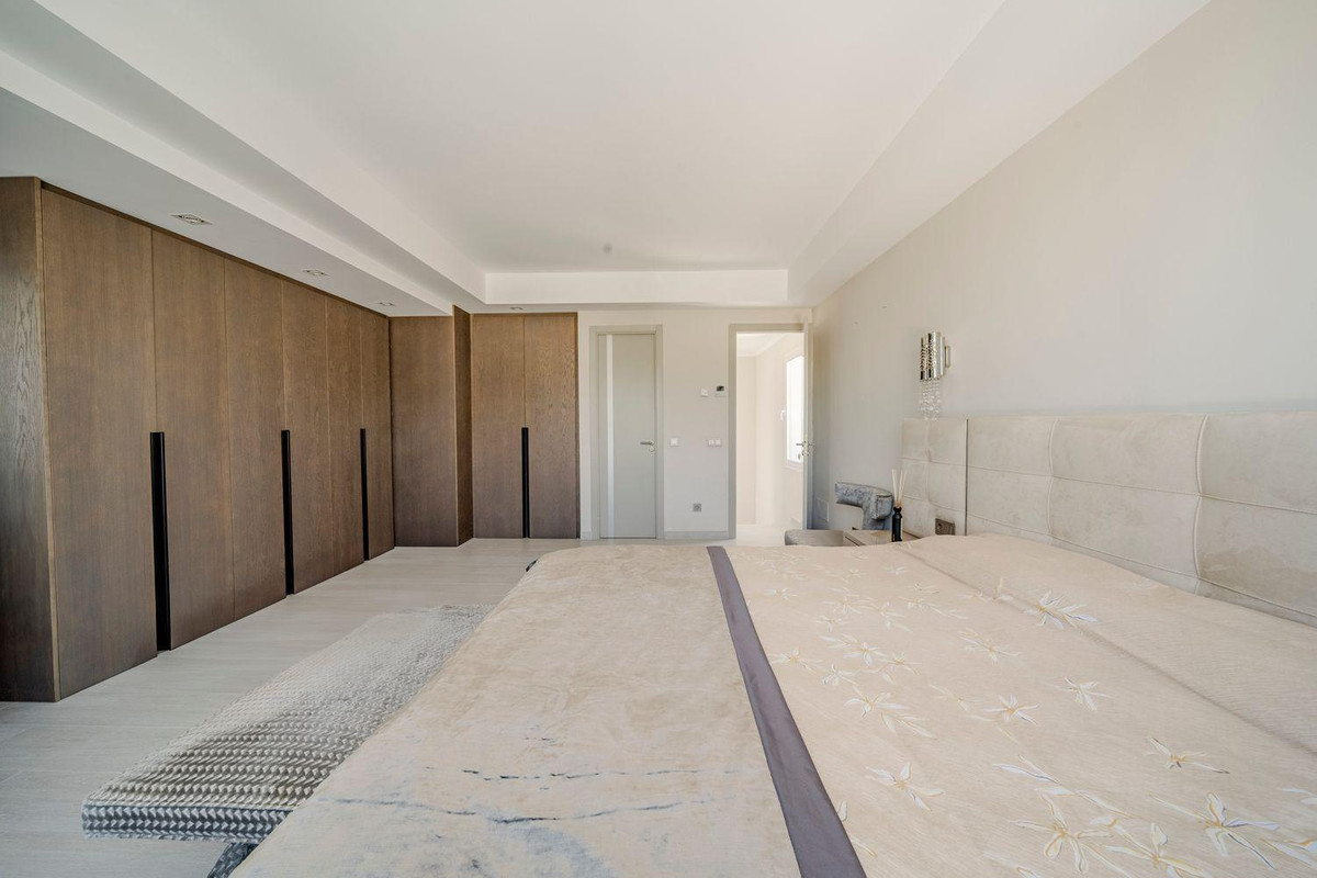 Se vende Villa - Chalet de 7 dormitorios en Costa Del Sol, Málaga, España
