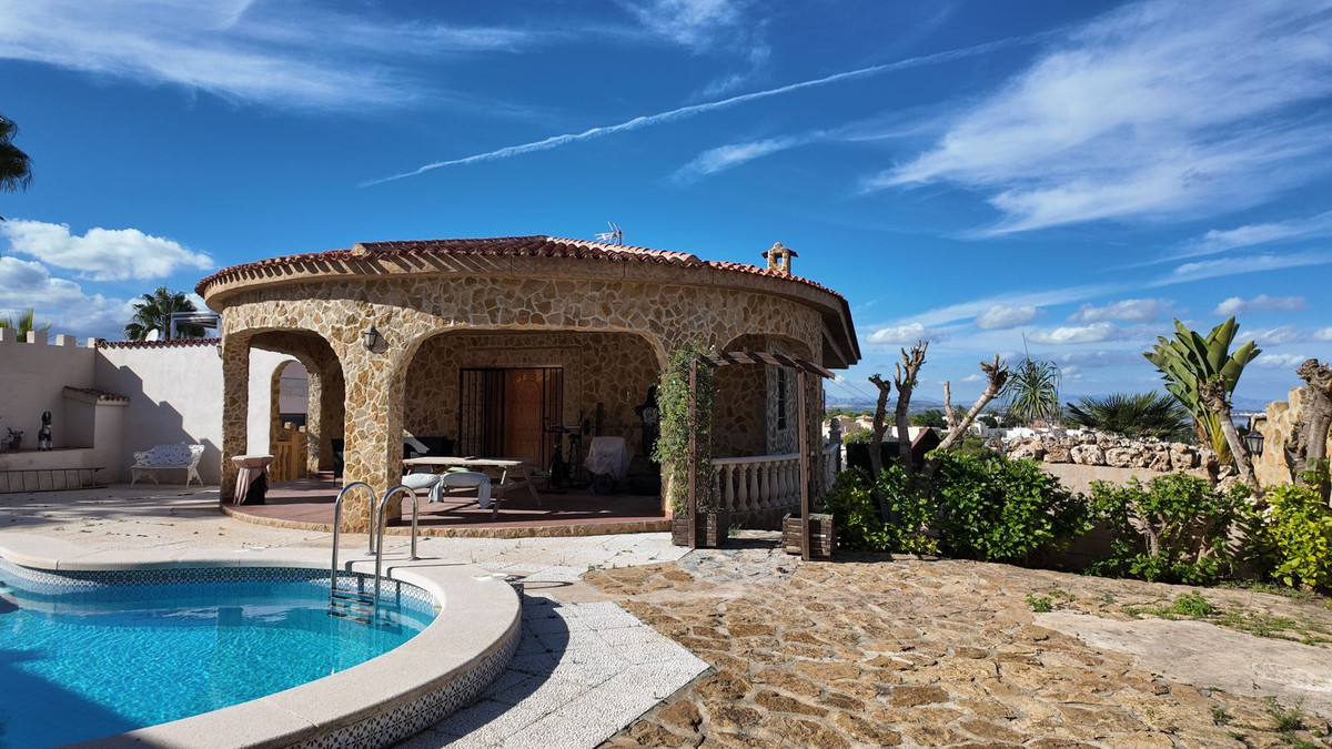 6 Bed Townhouse for sale in Los Balcones Costa Blanca, Alicante, Spain