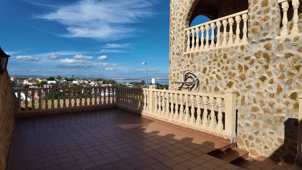 6 Bed Townhouse for sale in Los Balcones Costa Blanca, Alicante, Spain
