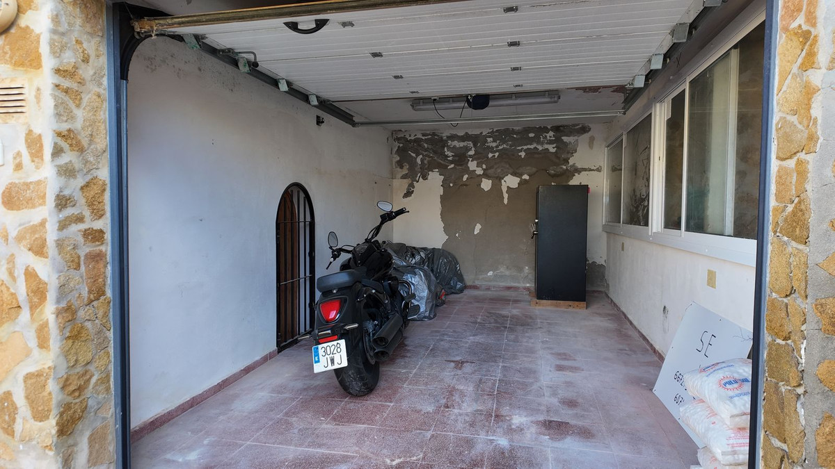 6 Bed Townhouse for sale in Los Balcones Costa Blanca, Alicante, Spain